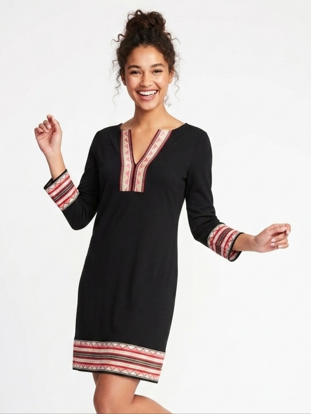 White House Black Market Embroidered V-Neck Knit Shift Black Dress